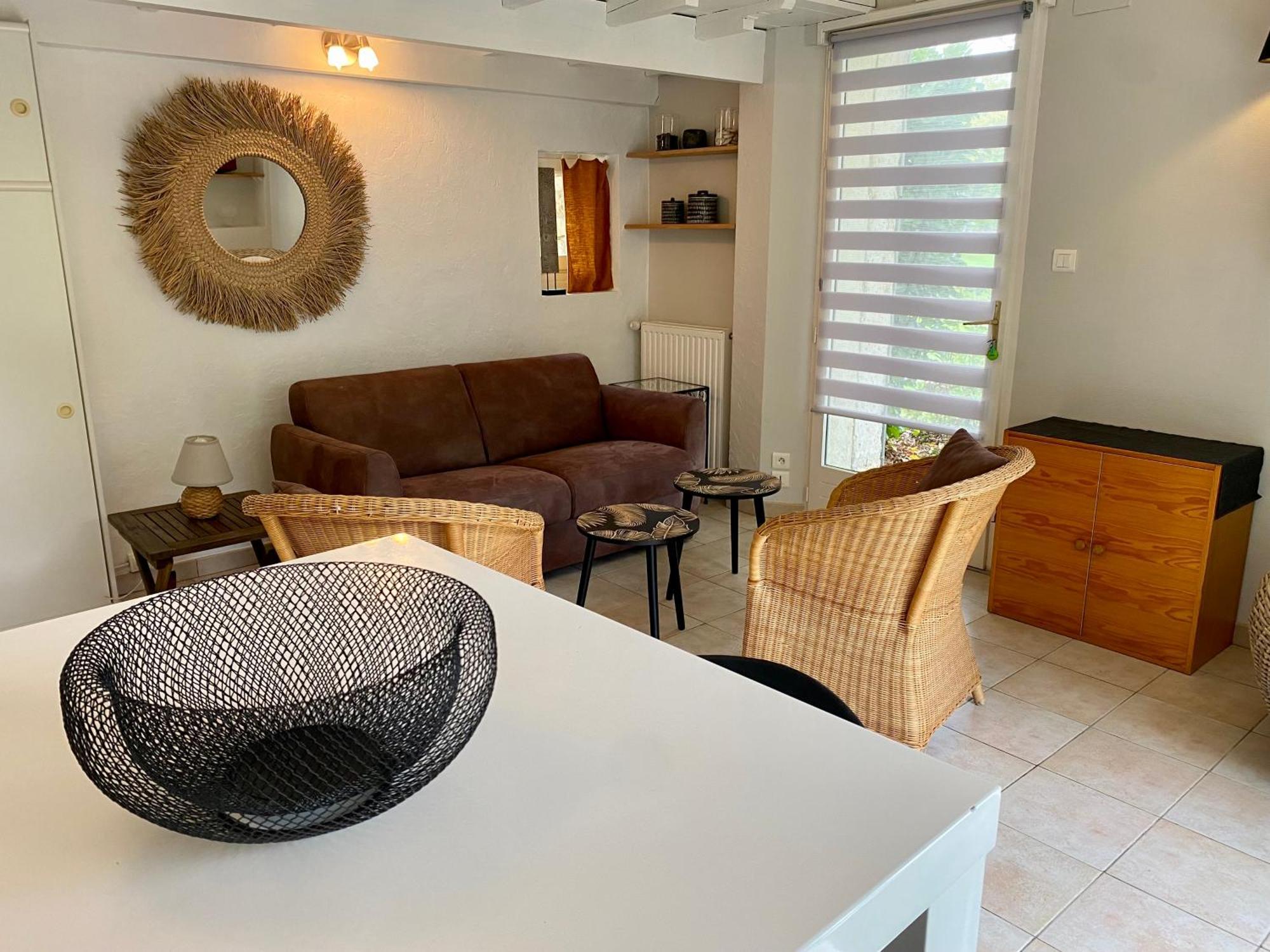 Le Logis De La Brumanderie - Saintes Fontcouverte  ห้อง รูปภาพ